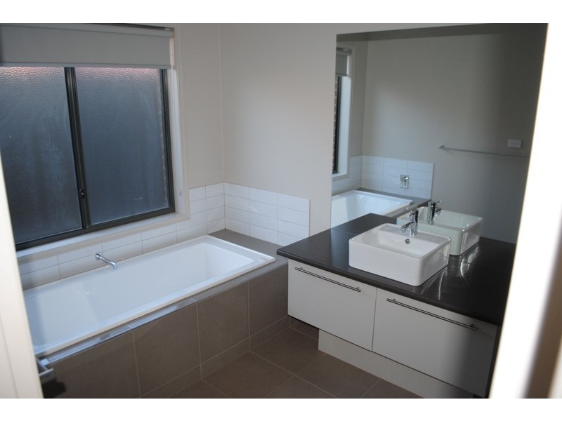 101 Field  Street, Maryborough VIC 3465