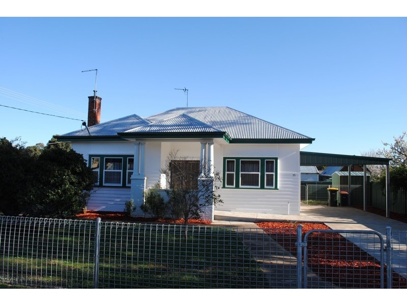 35 Goldsmith Street, Maryborough VIC 3465