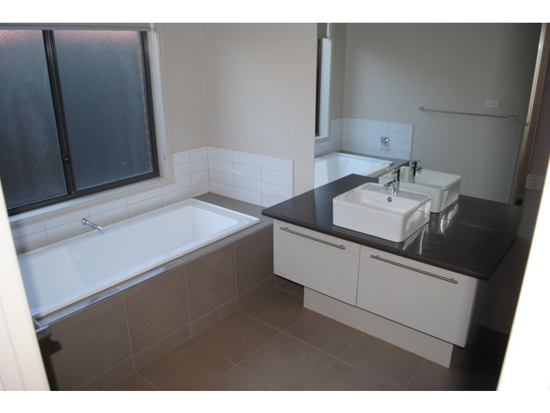 101 Field Street, Maryborough VIC 3465