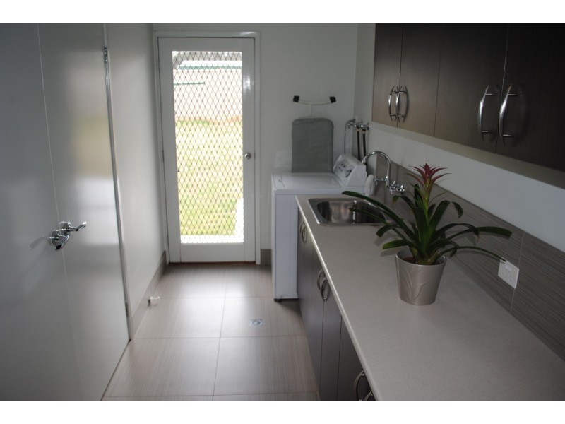 12 Dehnerts Road, Daisy Hill VIC 3465