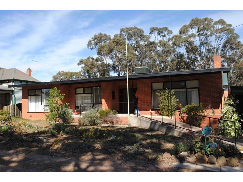 100 Majorca Road, Maryborough VIC 3465