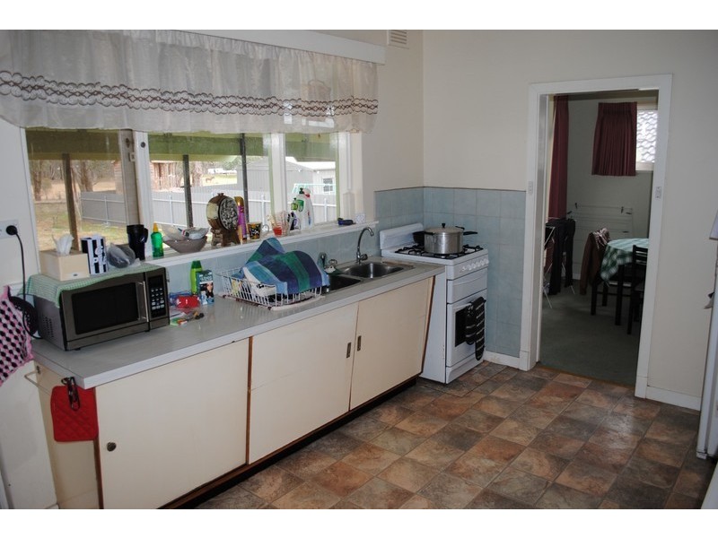 100 Majorca Road, Maryborough VIC 3465