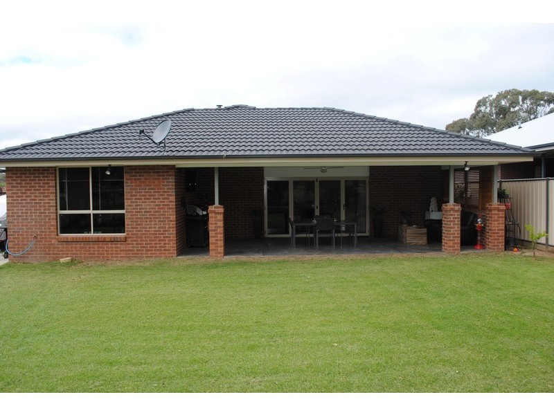 299 Gladstone Street, Maryborough VIC 3465