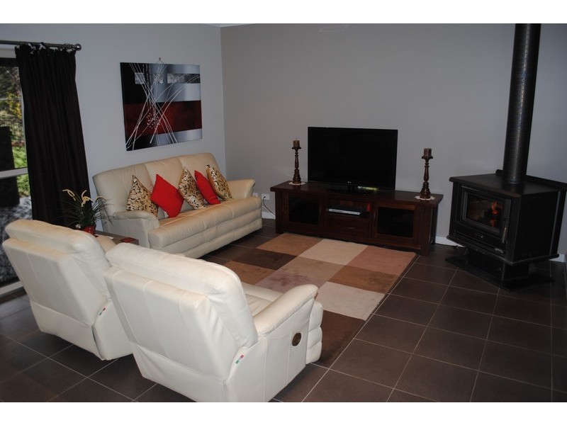 299 Gladstone Street, Maryborough VIC 3465