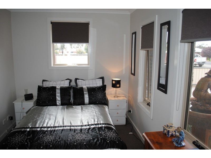 299 Gladstone Street, Maryborough VIC 3465