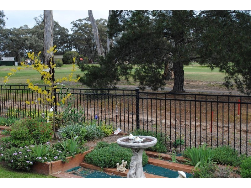 299 Gladstone Street, Maryborough VIC 3465