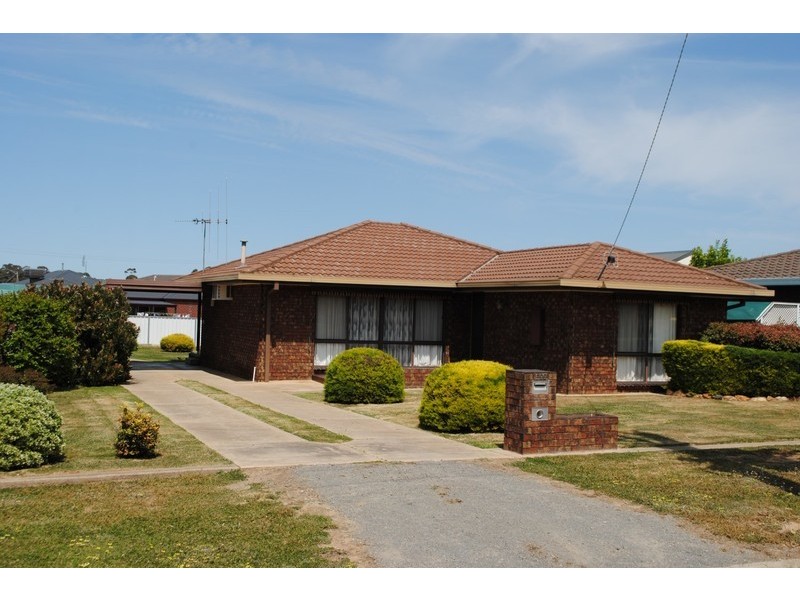 300 Gladstone Street, Maryborough VIC 3465
