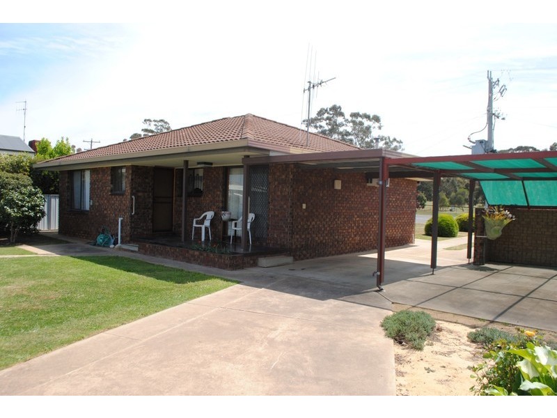 300 Gladstone Street, Maryborough VIC 3465