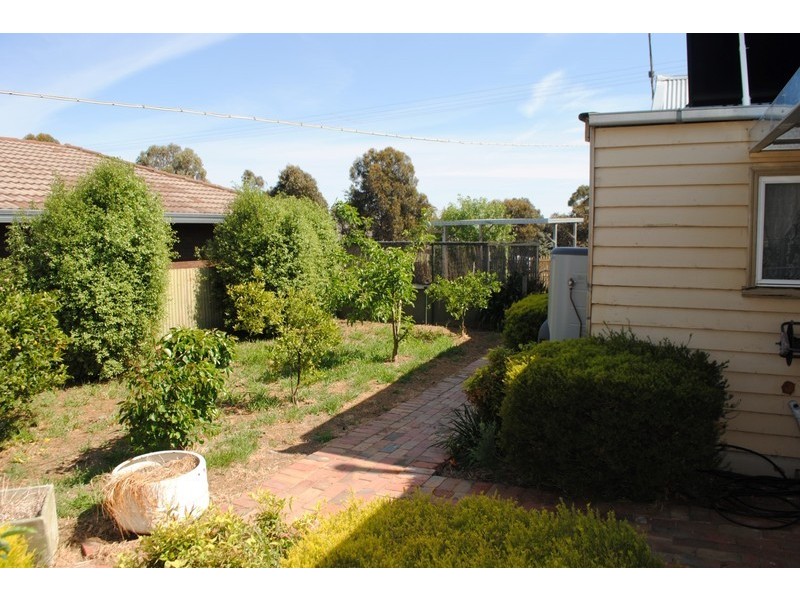 20 Cadle Street, Maryborough VIC 3465