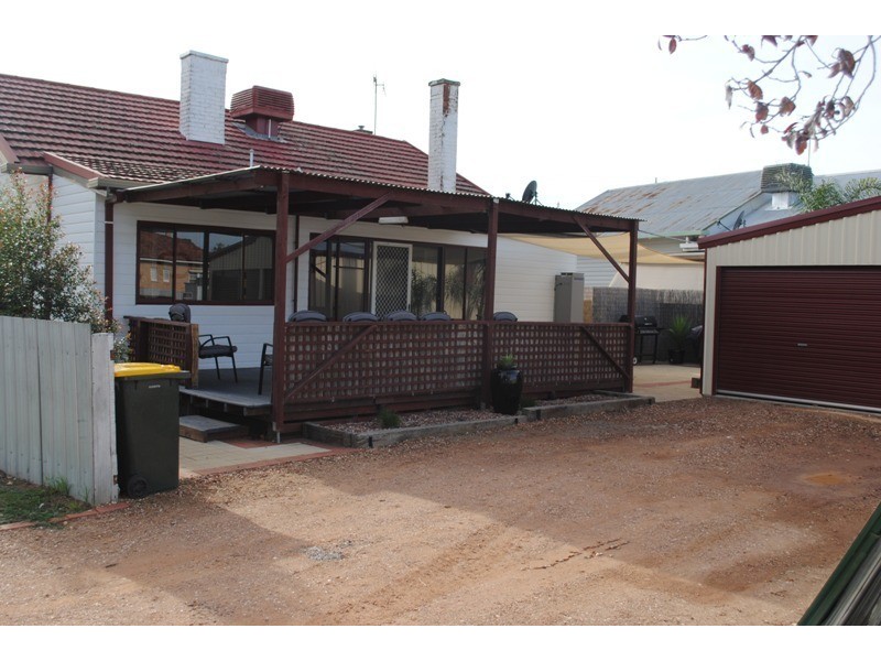 2 Majorca Road, Maryborough VIC 3465