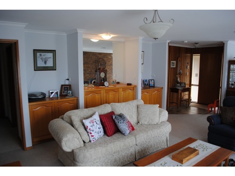 87 Dundas Road, Maryborough VIC 3465