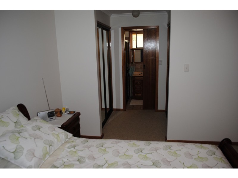 87 Dundas Road, Maryborough VIC 3465