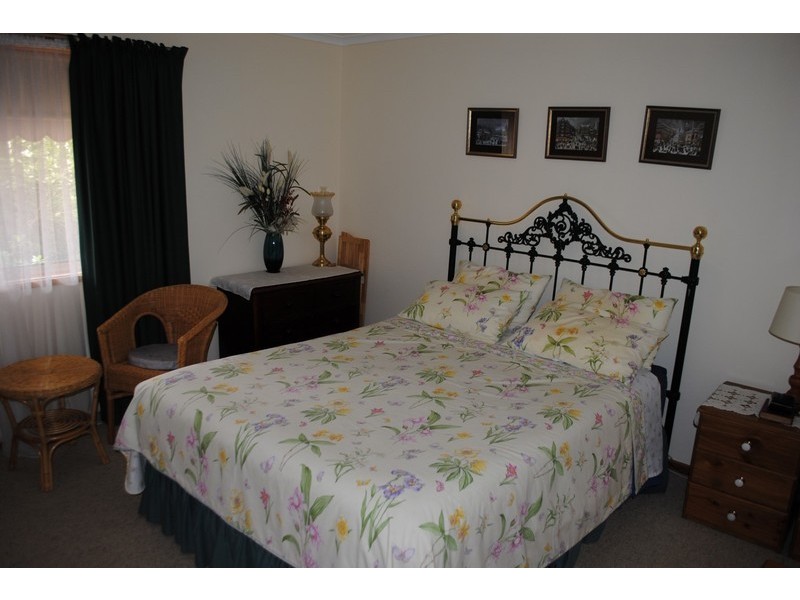 87 Dundas Road, Maryborough VIC 3465