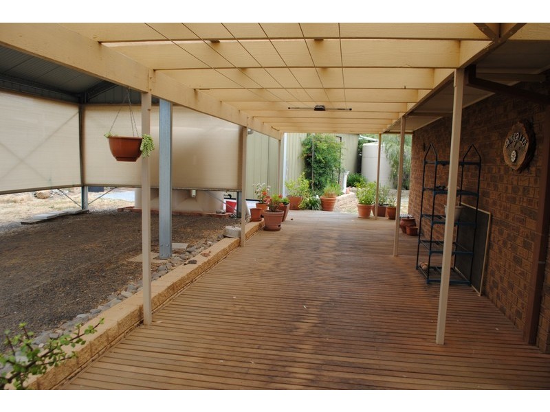 87 Dundas Road, Maryborough VIC 3465