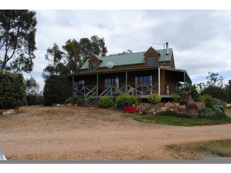 570 Avoca Road, Amherst VIC 3371