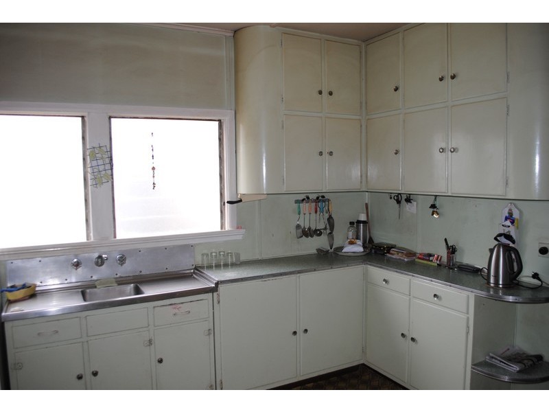 9 Newton Street, Maryborough VIC 3465