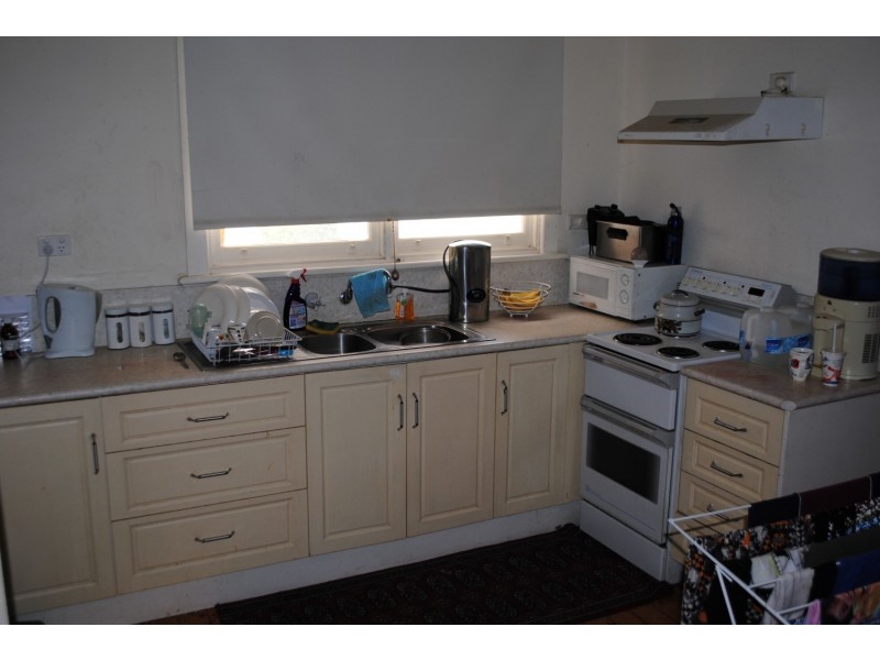 240 Gladstone Street, Maryborough VIC 3465