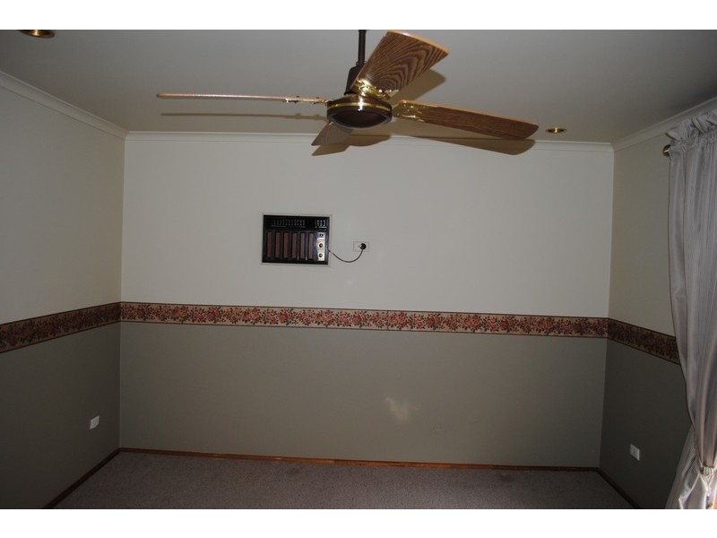 9 Barry Street, Maryborough VIC 3465