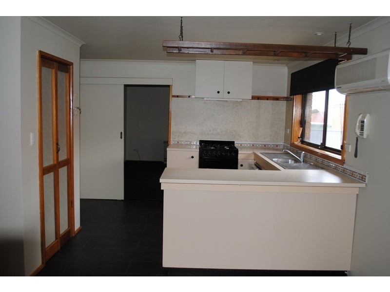 9 Barry Street, Maryborough VIC 3465