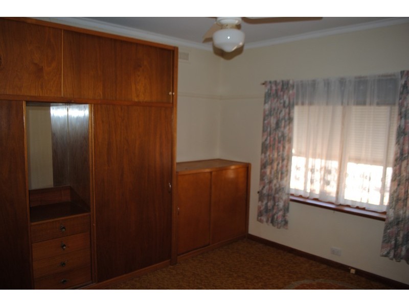 77 Majorca Road, Maryborough VIC 3465