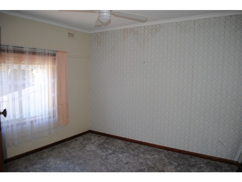 77 Majorca Road, Maryborough VIC 3465