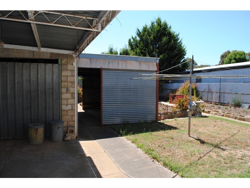 77 Majorca Road, Maryborough VIC 3465