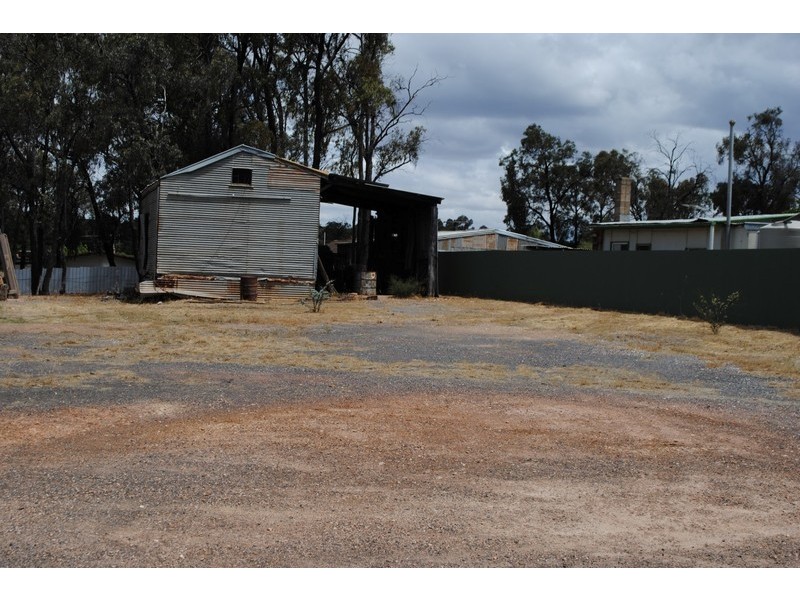 16 Waters Street, Maryborough VIC 3465