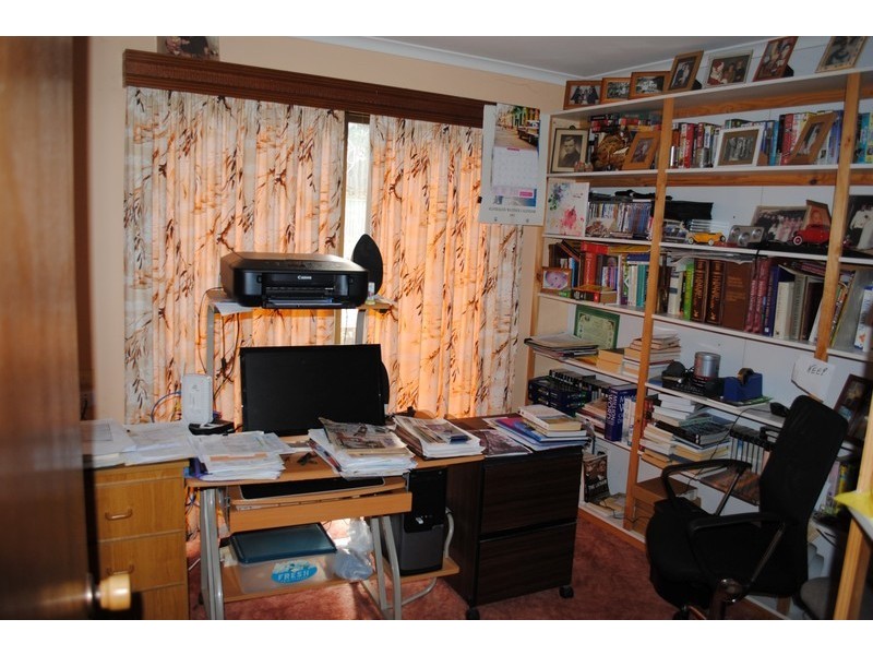 8 Menzies Drive, Maryborough VIC 3465