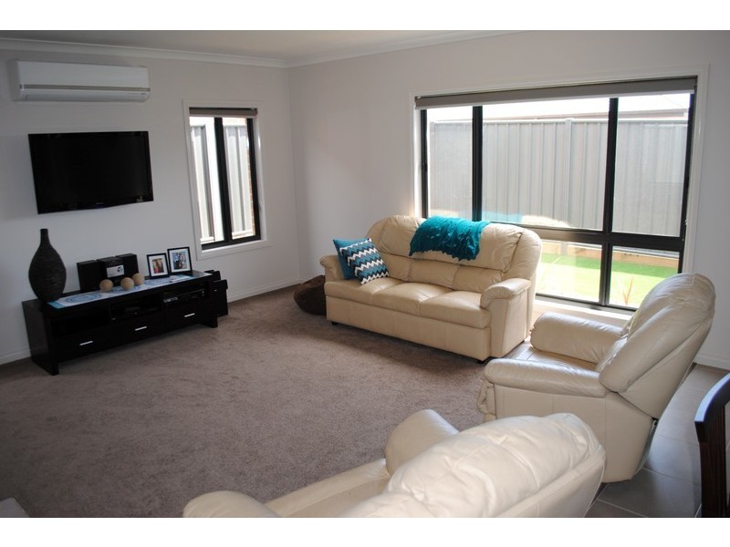 1/6 Lowery Court, Maryborough VIC 3465