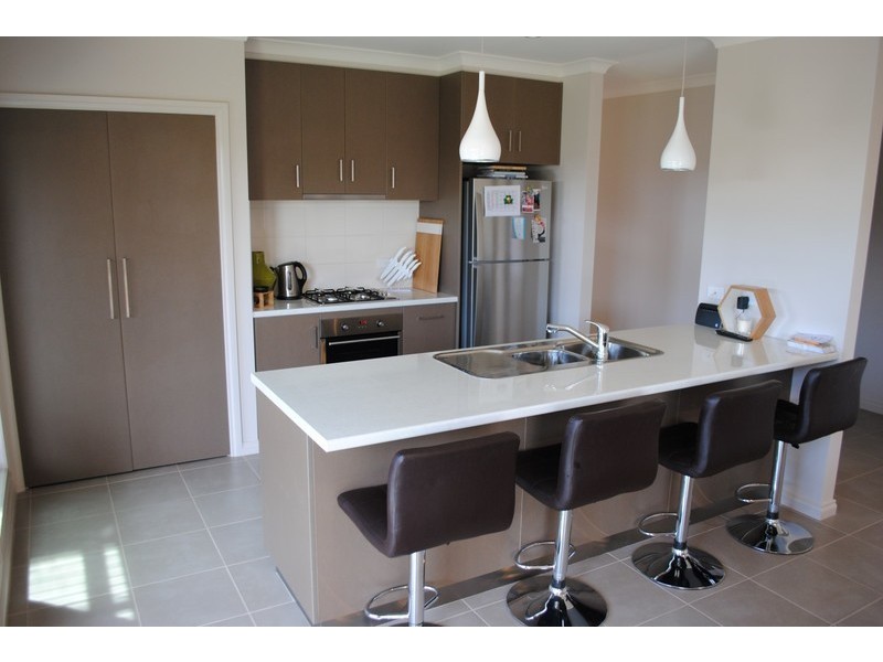 1/6 Lowery Court, Maryborough VIC 3465