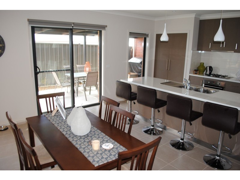 1/6 Lowery Court, Maryborough VIC 3465