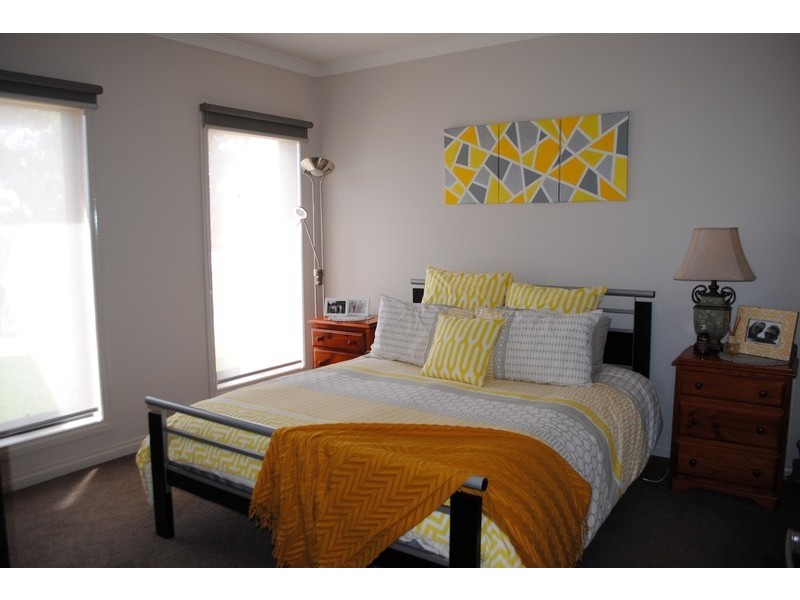 1/6 Lowery Court, Maryborough VIC 3465