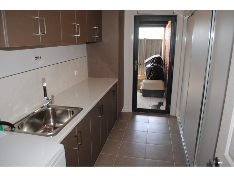 1/6 Lowery Court, Maryborough VIC 3465