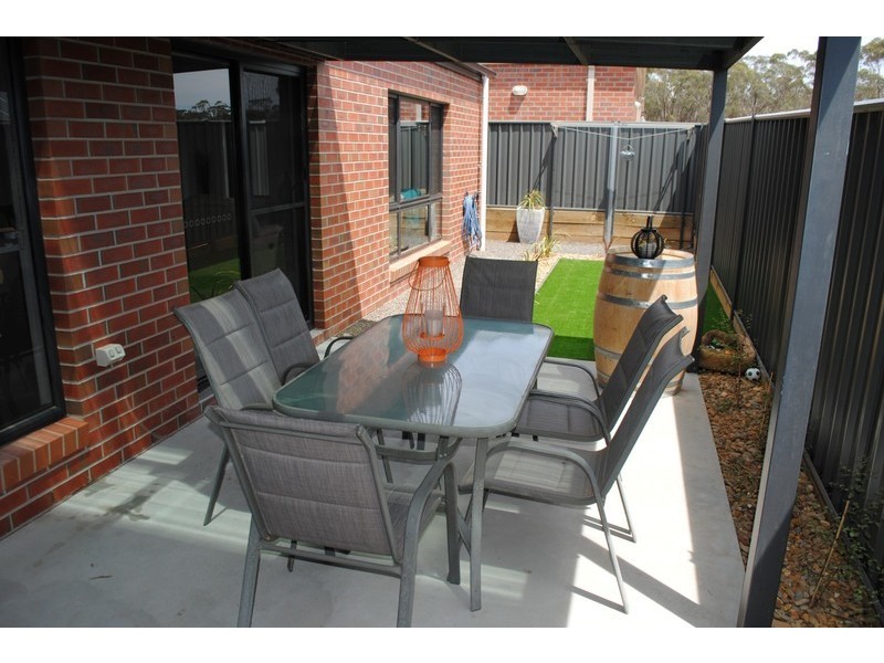 1/6 Lowery Court, Maryborough VIC 3465