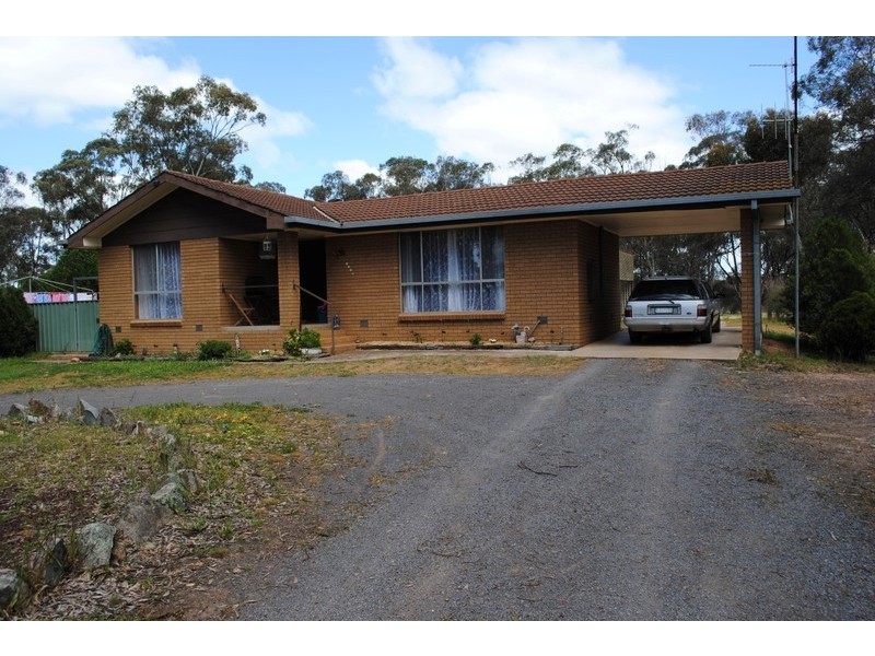 4165 Pyrenees Highway, Flagstaff VIC 3465