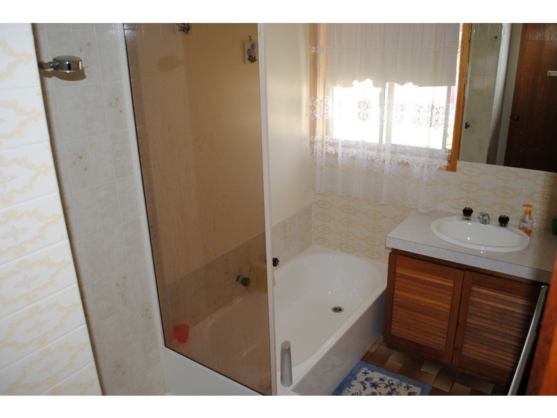 4165 Pyrenees Highway, Flagstaff VIC 3465