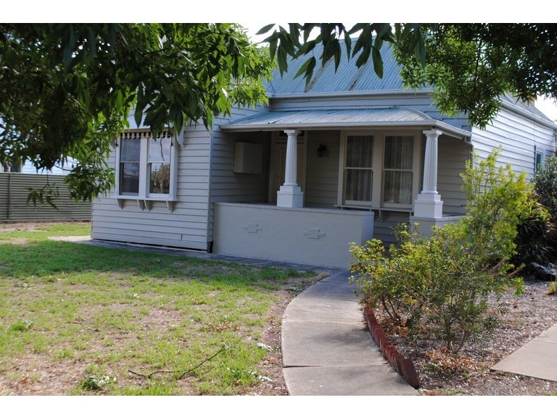 38 Liebig Street, Avoca VIC 3467