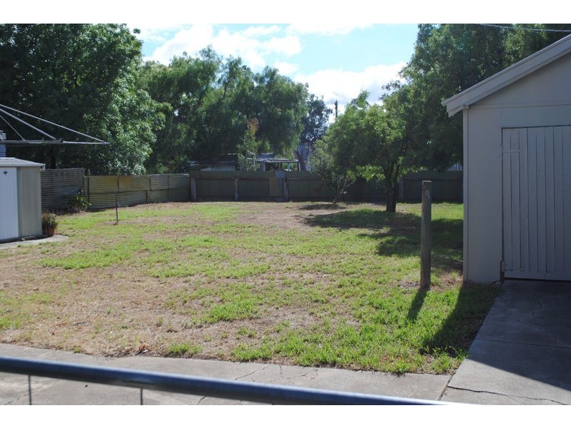 38 Liebig Street, Avoca VIC 3467