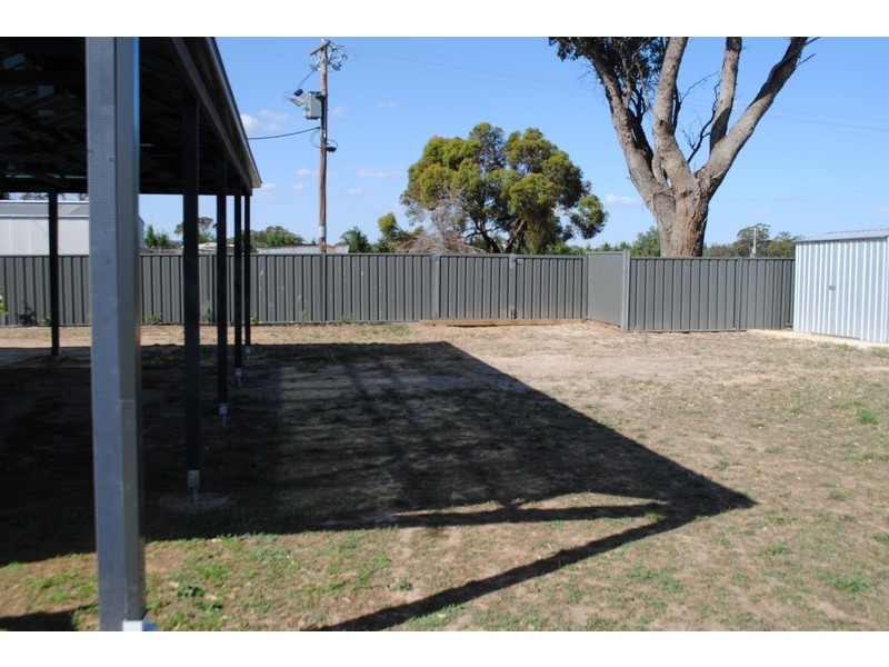 36 Homebush Road, Avoca VIC 3467