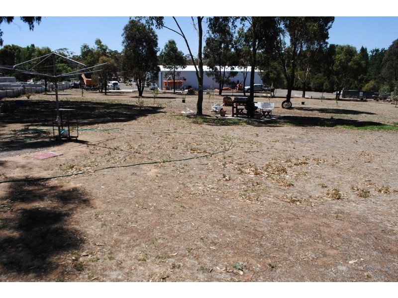 33 Flagstaff Lane, Maryborough VIC 3465