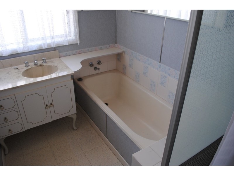 71 Majorca Road, Maryborough VIC 3465