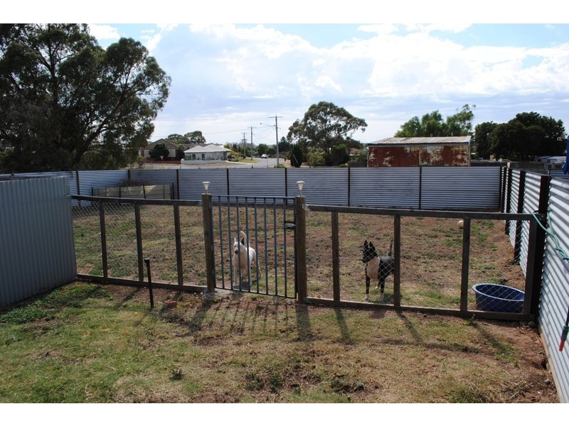 14 Pekin Road, Maryborough VIC 3465