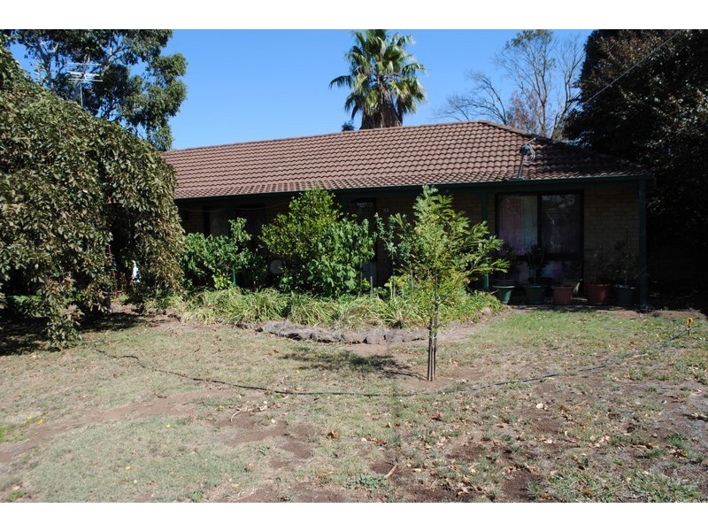 65 Simson Street, Carisbrook VIC 3464