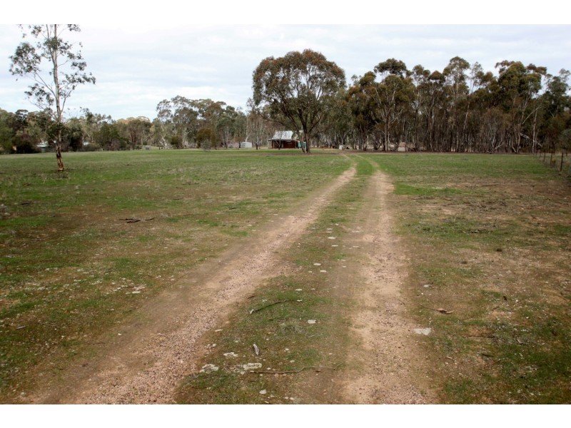 40 Peart Road, Betley VIC 3472