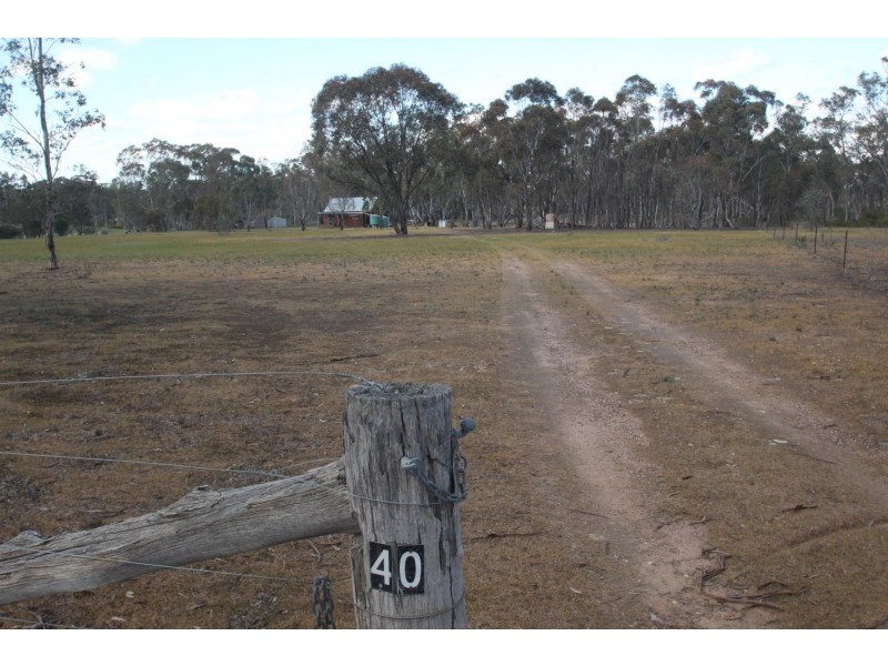 40 Peart Road, Betley VIC 3472