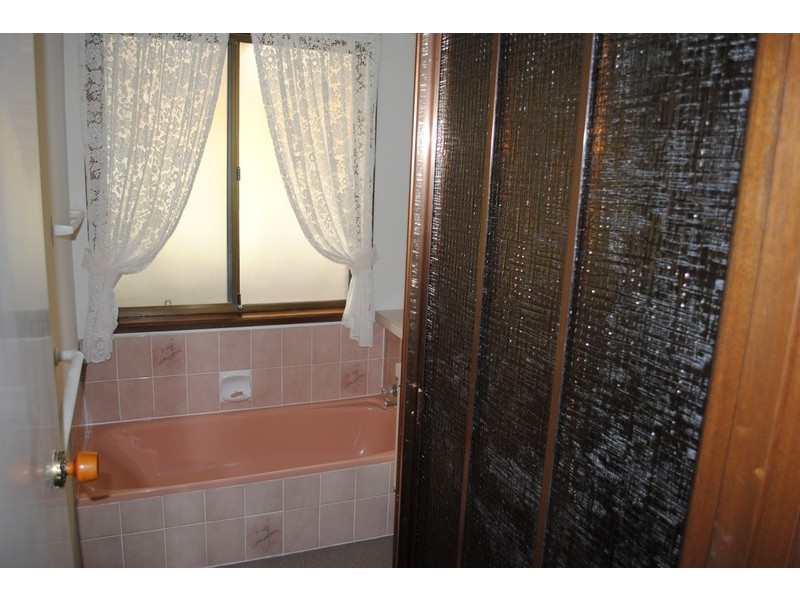 98 Loch Street, Maryborough VIC 3465