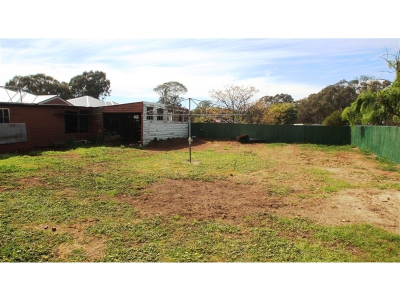 174 Park Road, Maryborough VIC 3465