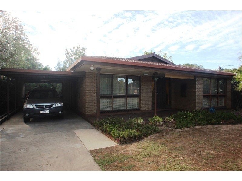 32 Liebig Street, Avoca VIC 3467