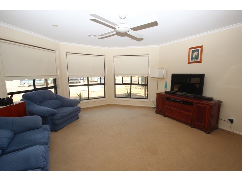 13 Hughes Street, Maryborough VIC 3465