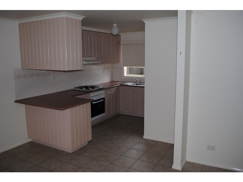 1/50 Clarke Street, Maryborough VIC 3465